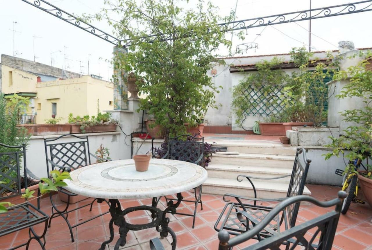 Duomo Terrace Apartment Napoli Bagian luar foto