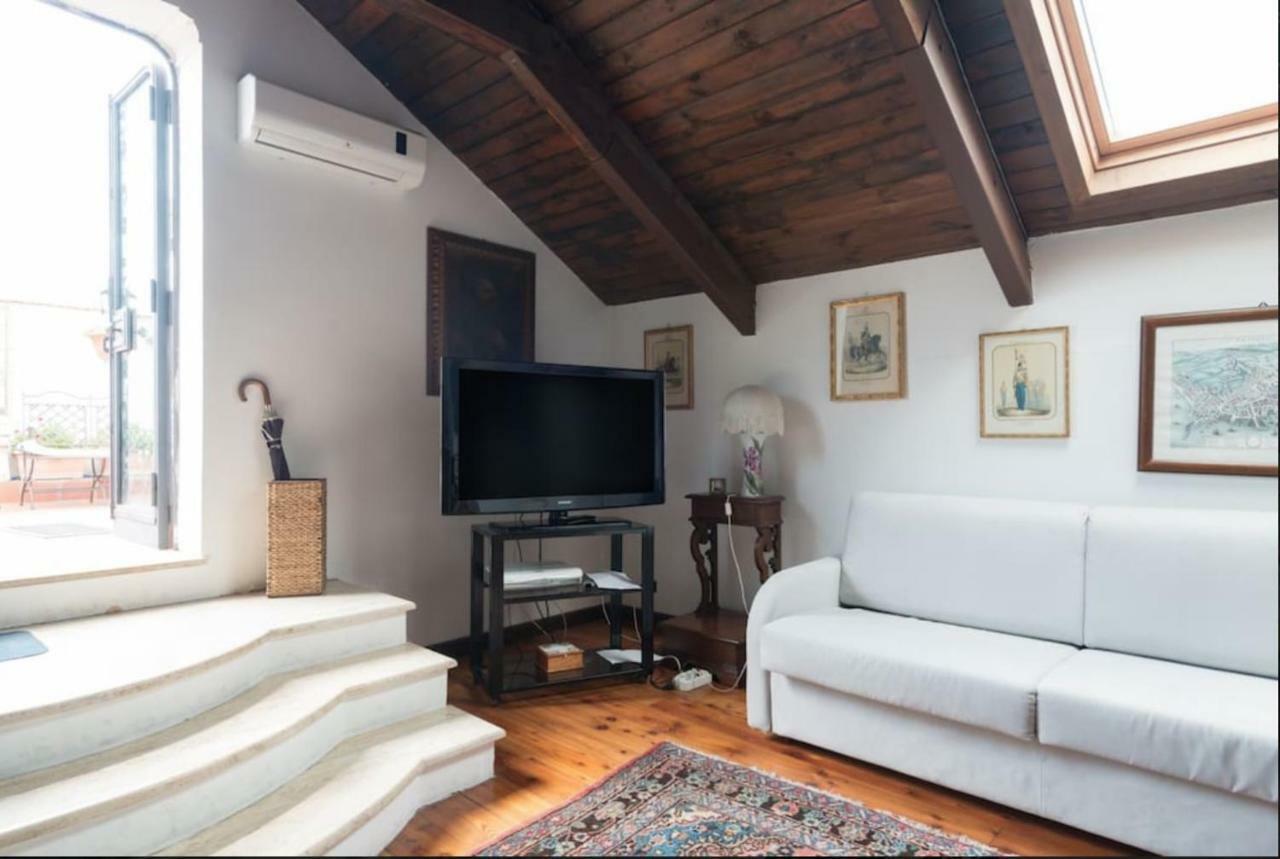 Duomo Terrace Apartment Napoli Bagian luar foto